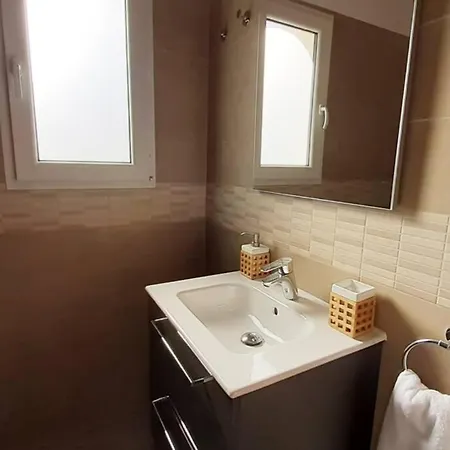 Andalusi 31 * Дения